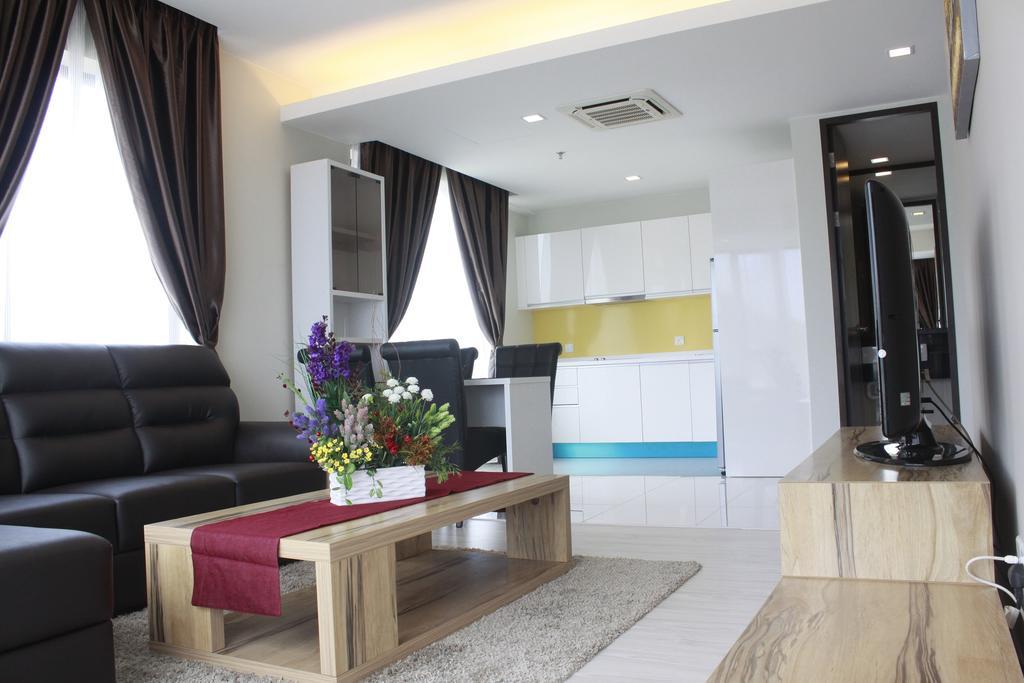 Cosy Modern Apartment Кота-Кінабалу Екстер'єр фото